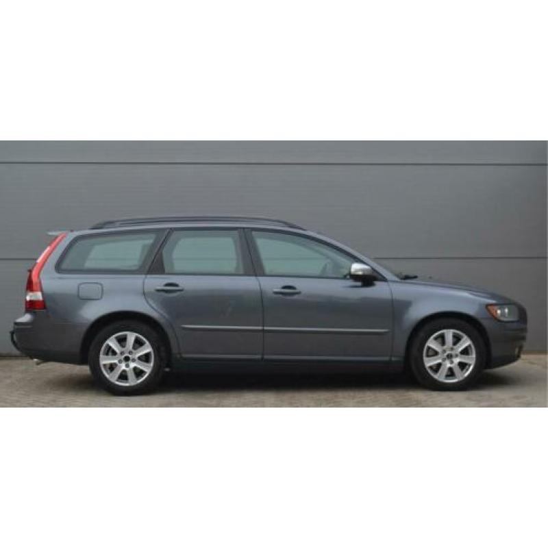Volvo V50 2.4 D5 18PK Summum Aut. Clima, Cruise, Navi, LMV,