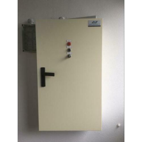 Siemens schakel/verdeel kast