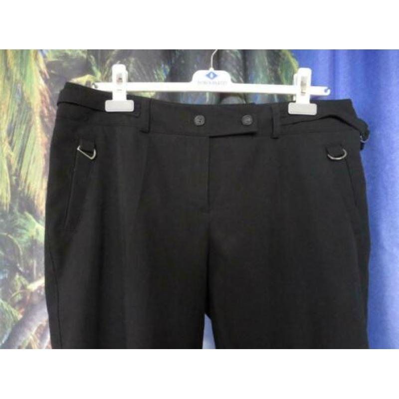 zwarte capri broek taille iets verstelbaar mt 44 Etam