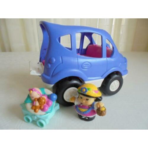 Busje met geluid en moeder en kind little people