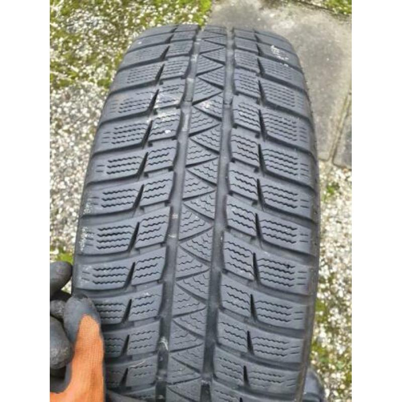 Falken HS 449 eurowinter 205/60r 16 96 H