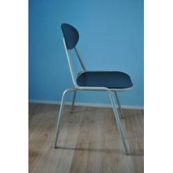 Stoelen (2 stuks van EMU design, vintage)