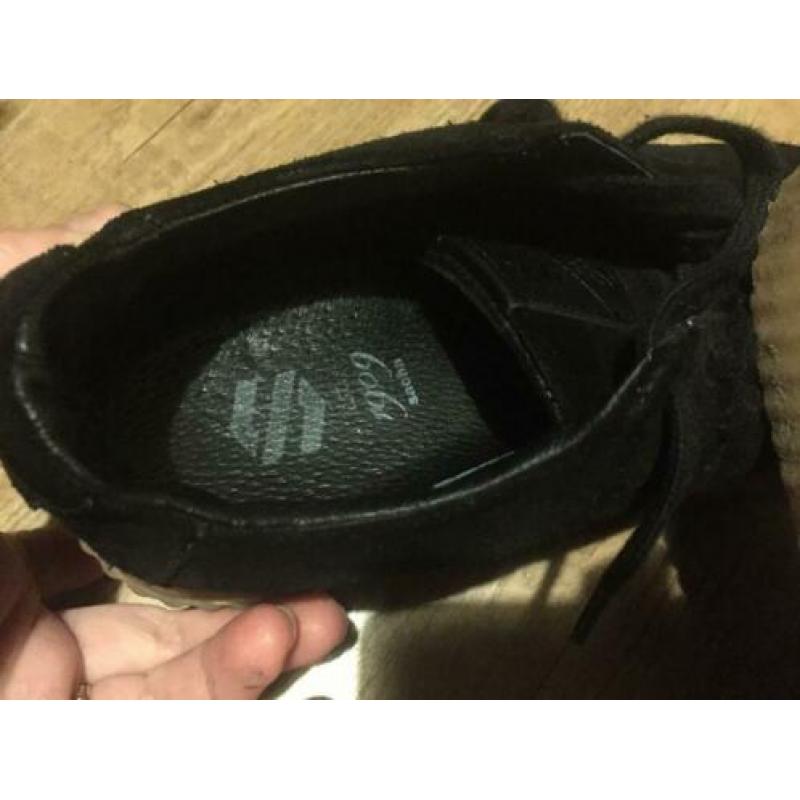 Sacha zwarte suède leer sneakers met spekzool
