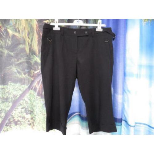 zwarte capri broek taille iets verstelbaar mt 44 Etam