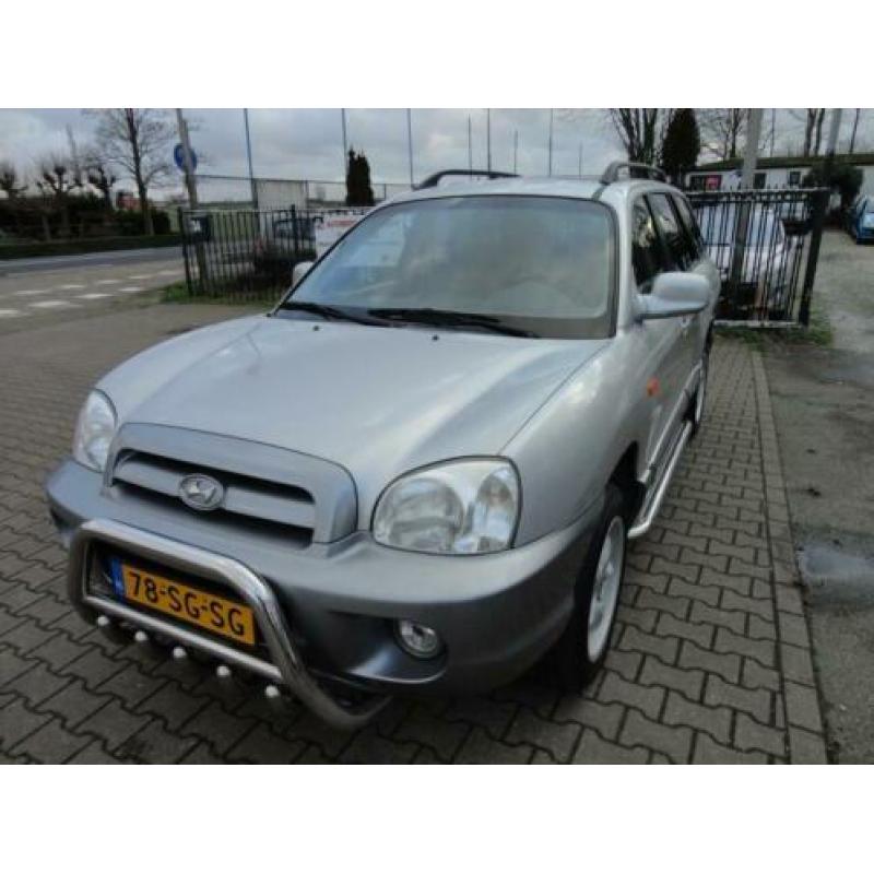 Hyundai Santa Fe 2.0i-16V Business Edition