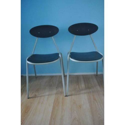 Stoelen (2 stuks van EMU design, vintage)