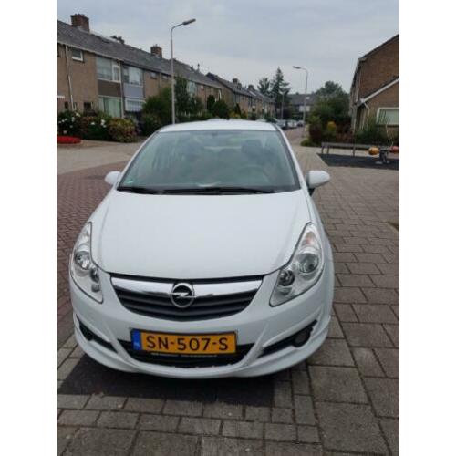 Opel Corsa 1.4 16V 5D WR 2009 Wit OPC editie