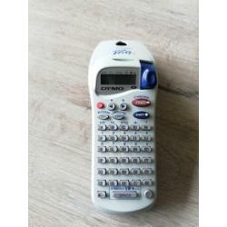 Dyma letratag xr label printer met veel soorten labels