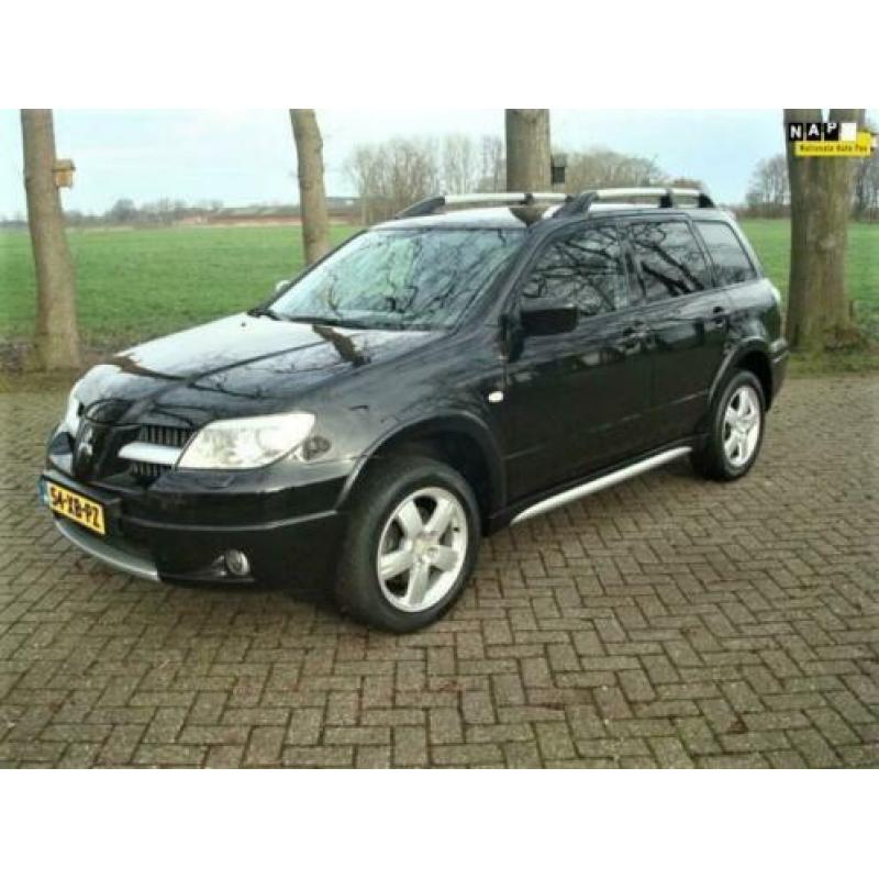 Mitsubishi Outlander Sport 2.4 Invite Scott 4WD Automaat