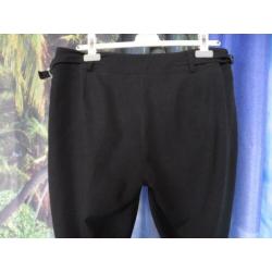 zwarte capri broek taille iets verstelbaar mt 44 Etam