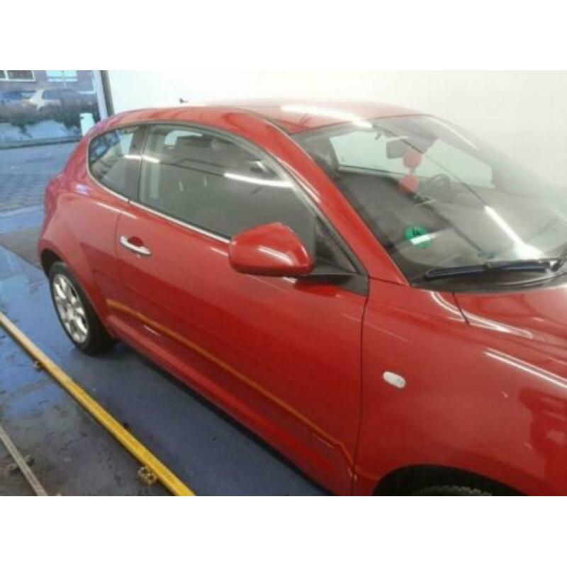 Alfa MiTo 1.6 JTD multimediascherm