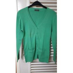 Repeat vest maat 40 met bijpassende shawl van Repeat