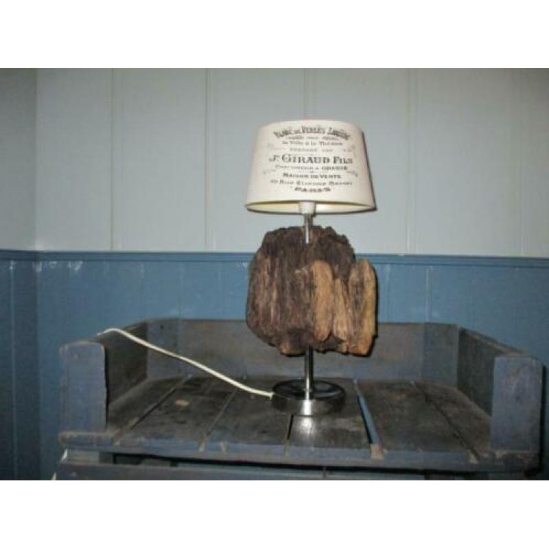 drijfhoutlamp