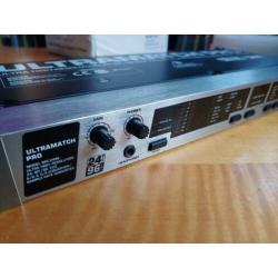 behringer ultramatch pro src2496