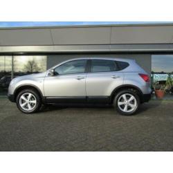 NISSAN Qashqai 2.0 2WD CVT Acenta Pack[Panodak,Trekhaak,Clim