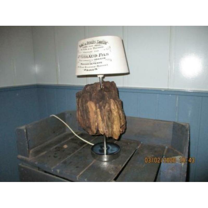 drijfhoutlamp