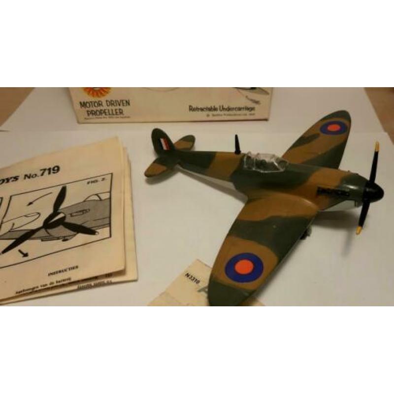 Dinky Toys, GB, # 719, Spitfire MK II exc+/boxed