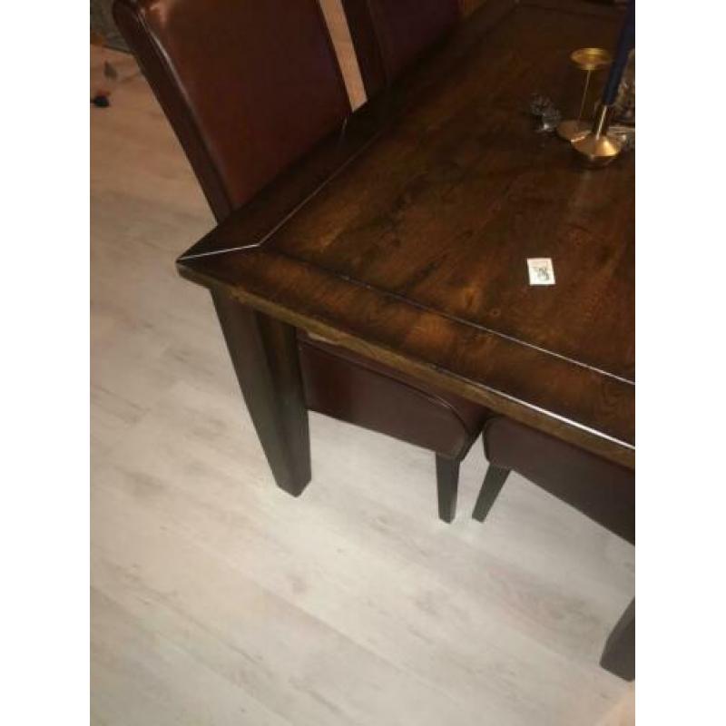 Eettafel walnoot