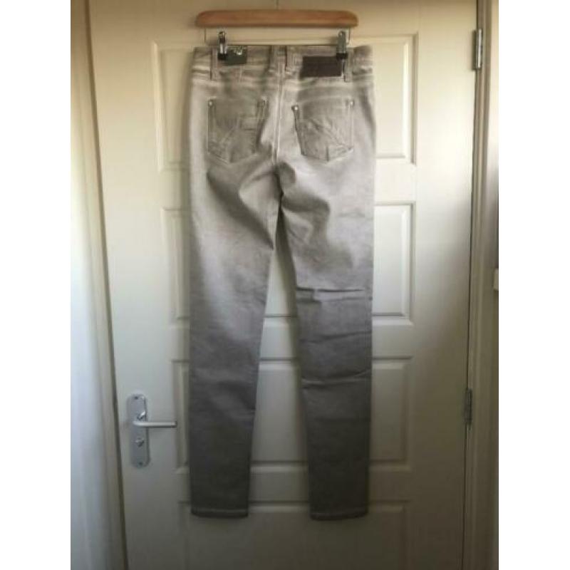 Nieuwe broek van NickJean Bess Cool sand maat 42