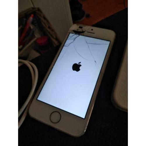 iPhone 5S 16GB wit/goud met gebarsten scherm