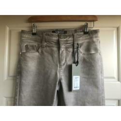 Nieuwe broek van NickJean Bess Cool sand maat 42