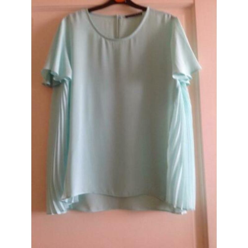 Leuke mintgroen blouse te koop. Maat 40. Top