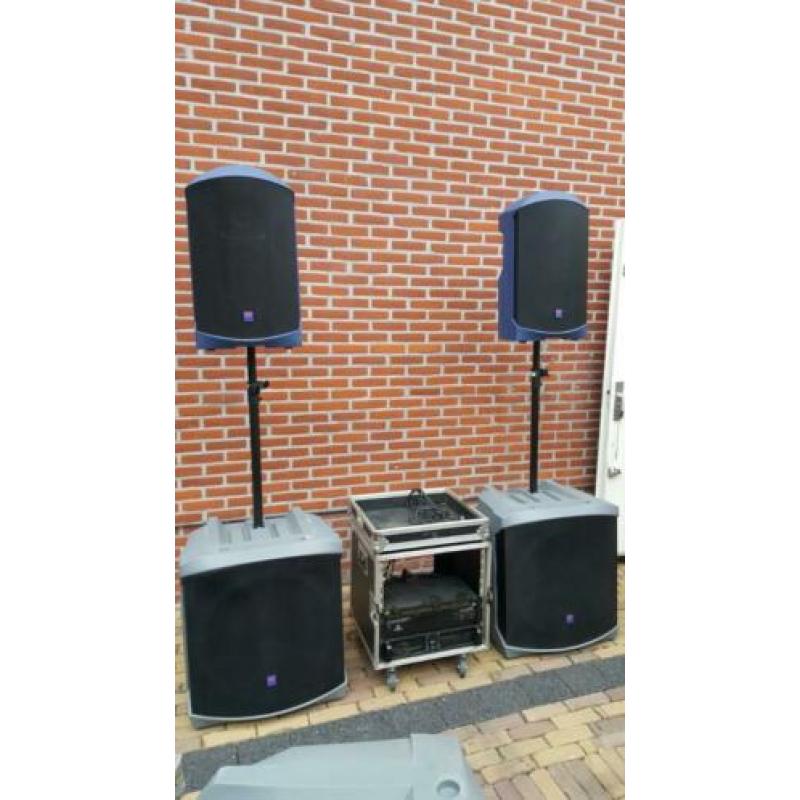 Geluidset in nette staat met versterkers compleet Turbosound
