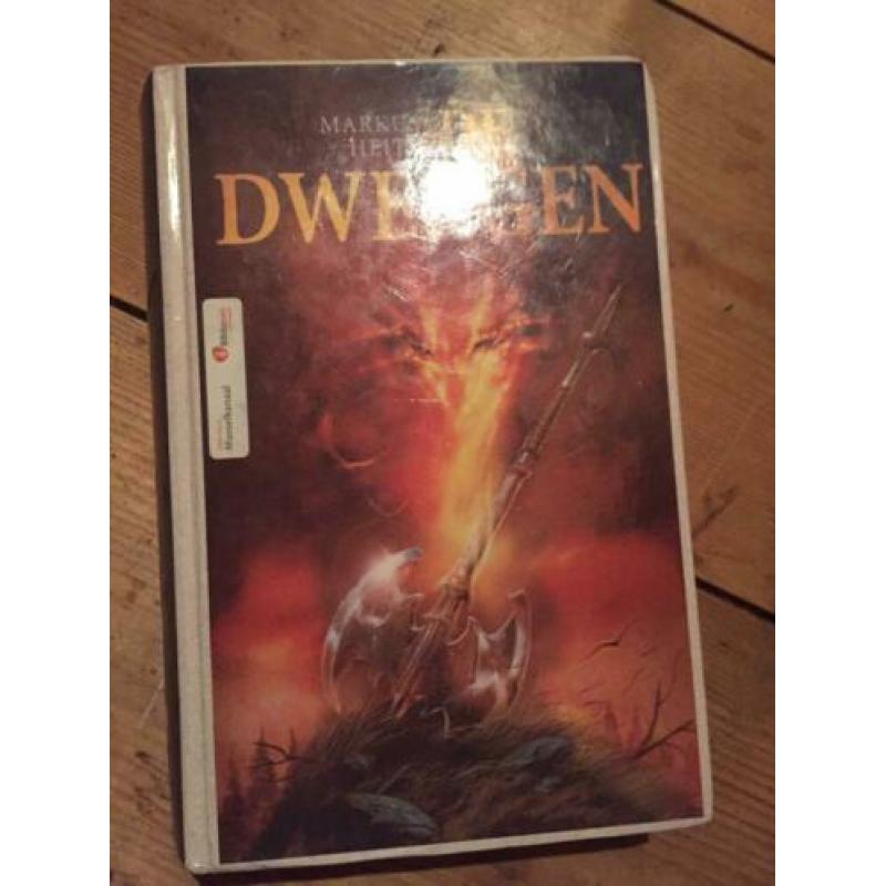 De dwergen en het lot van de dwergen van markus heitz