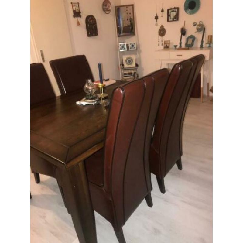 Eettafel walnoot