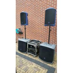 Geluidset in nette staat met versterkers compleet Turbosound