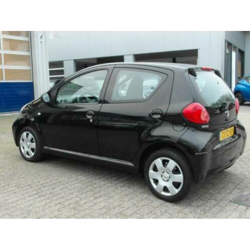 Toyota AYGO 1.0 12V VVT-I