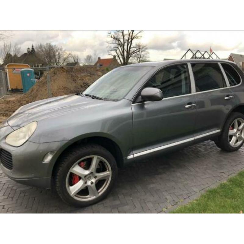 Porsche Cayenne Turbo YOUNGTIMER 2003 4,5L