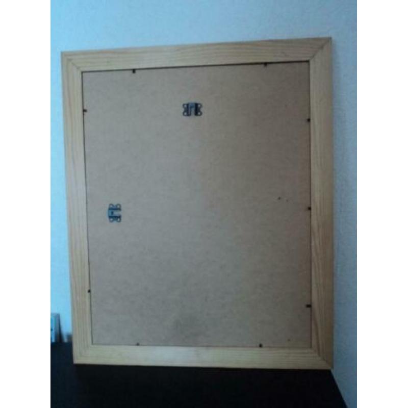 Brede Grenen Lijst 34 x 25 cm.