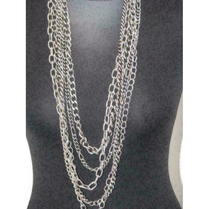 Zware ketting zilver kleur /staal schakel Manouk, nieuw.