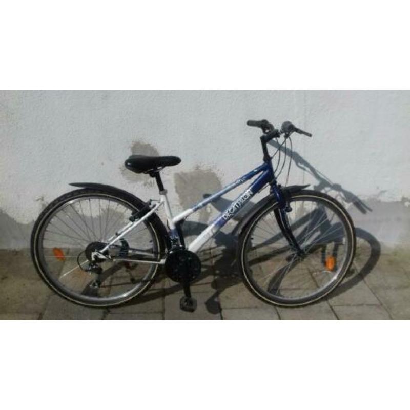 te koop aangeboden diverse meisjesfietsen