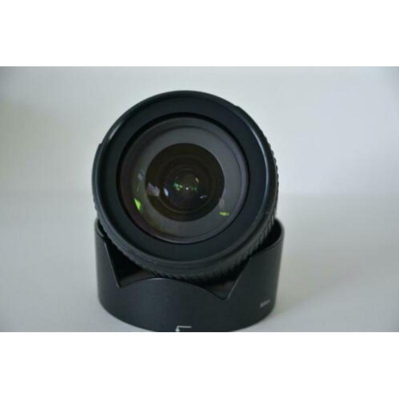AF-S VR Nikkor 18-105mm f3.5-5.6 G (DX); nieuwstaat
