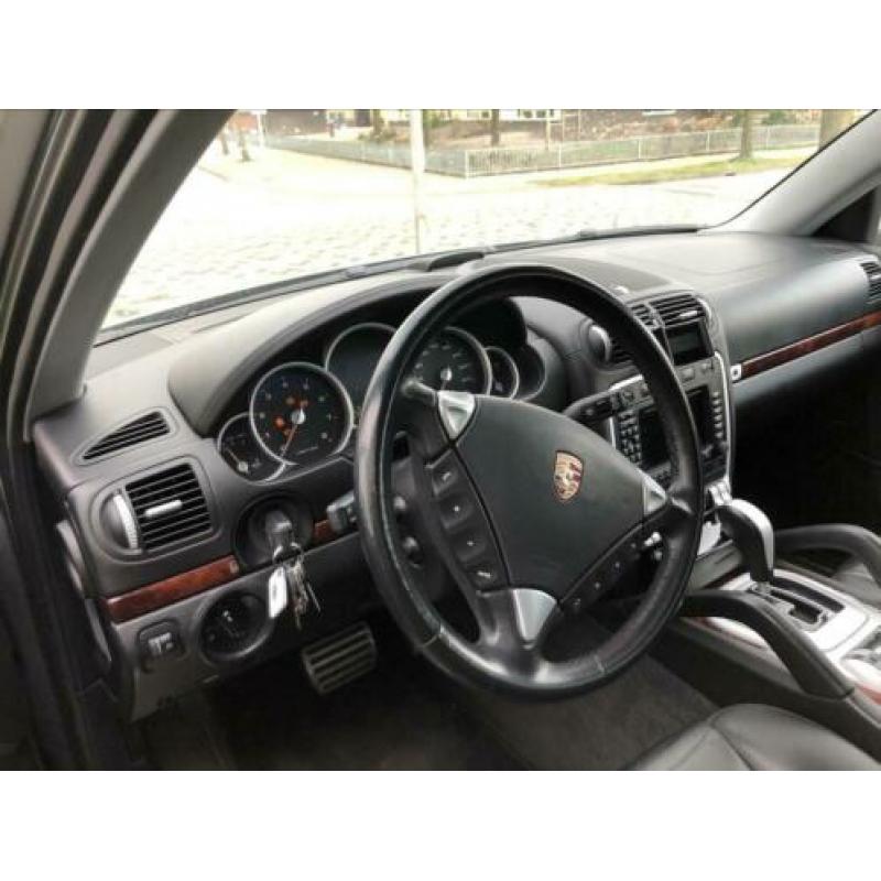 Porsche Cayenne Turbo YOUNGTIMER 2003 4,5L