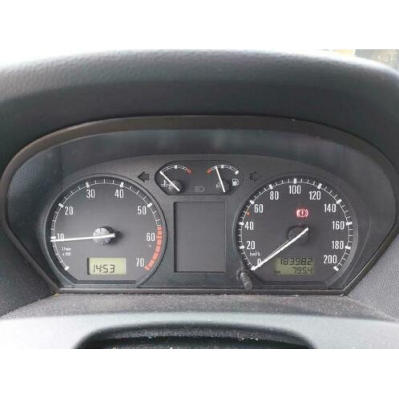 Skoda Fabia 1.4 Comfort * Cruise / 5 Drs / APK 19-4-2021 *