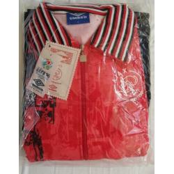 Voor de verzamelaar Ajax Umbro trainingspak in verpakking