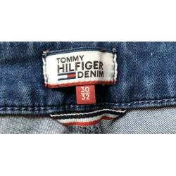 2x Tommy Hilfiger broeken