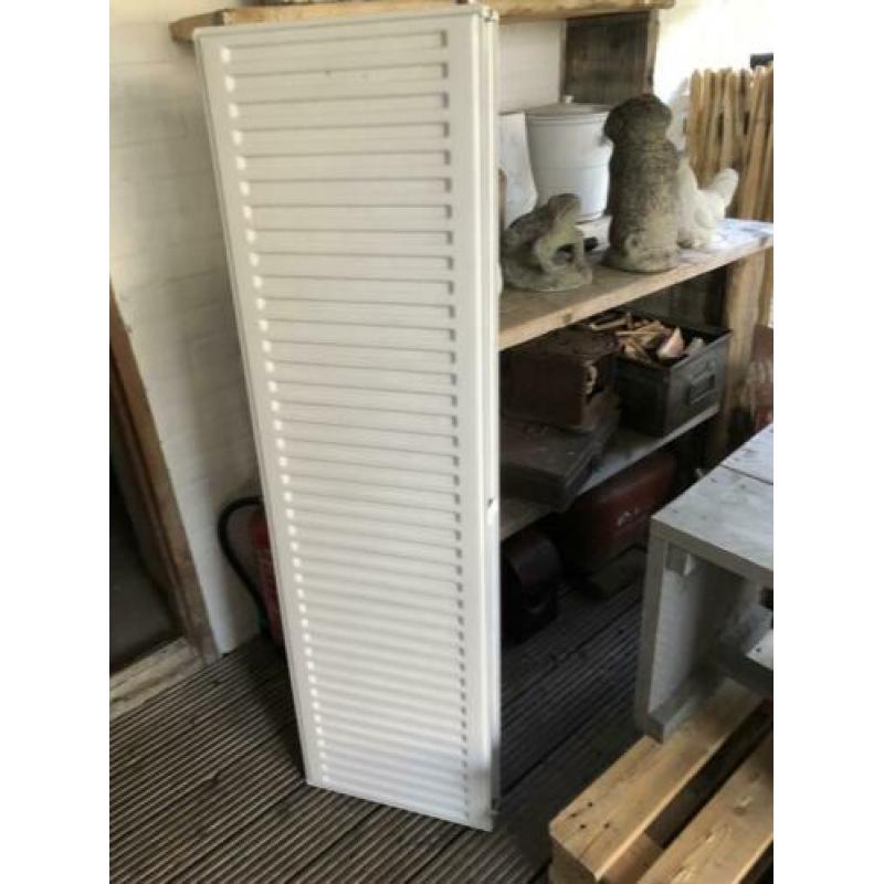 Radiatoren 140x40 en 80x40 GRATIS