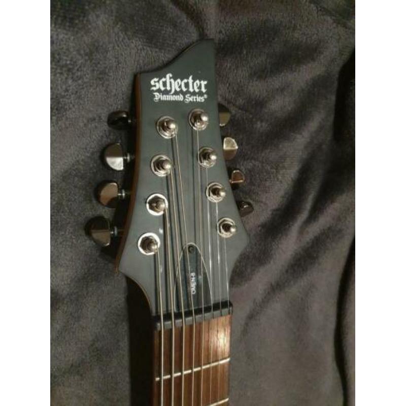 Schecter Omen-8 ( 8 snarig / 8 string )
