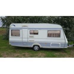 Igst tec travelking 470 met complete inboedel! enkele bedden