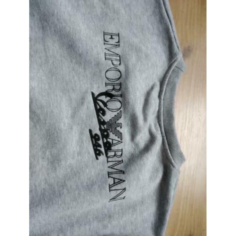Armani sweater / trui