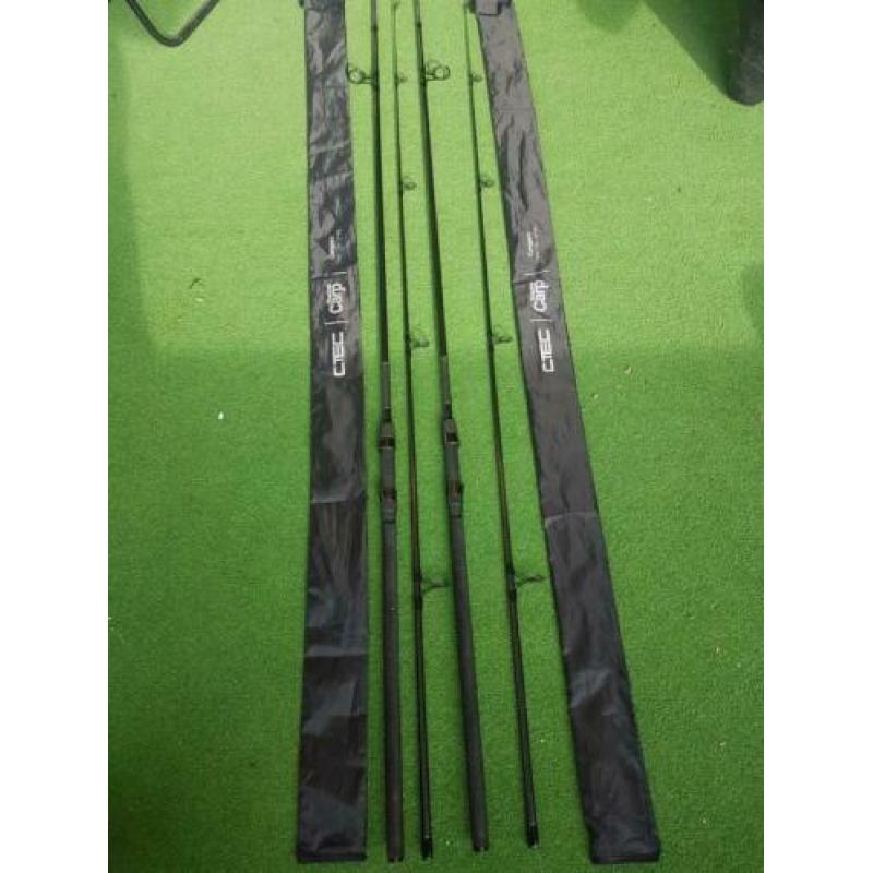 2x Ctec shadow carp compact 10ft 2Lb nieuw staat
