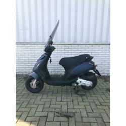 Piaggio zip 2019 4-takt snor