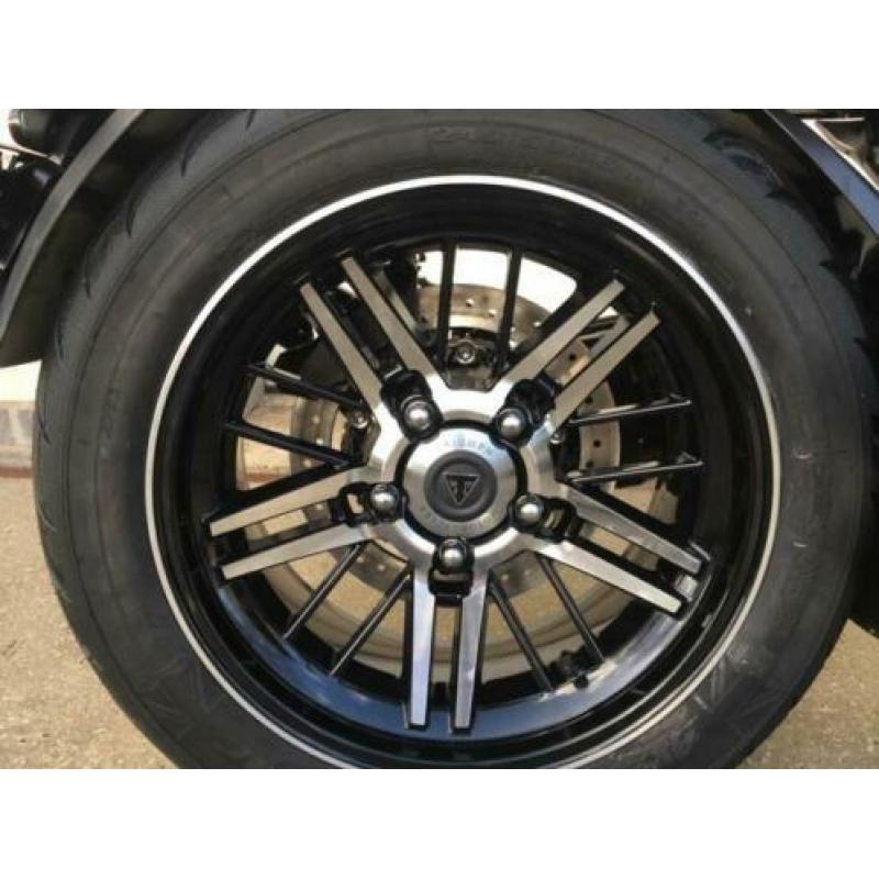 Triumph ROCKET 3 GT (bj 2020)