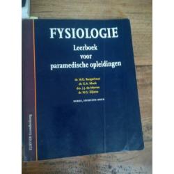 Fysiotherapie boeken te koop!