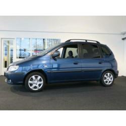 Hyundai Matrix 1.6i Active Cool Distributie vervangen
