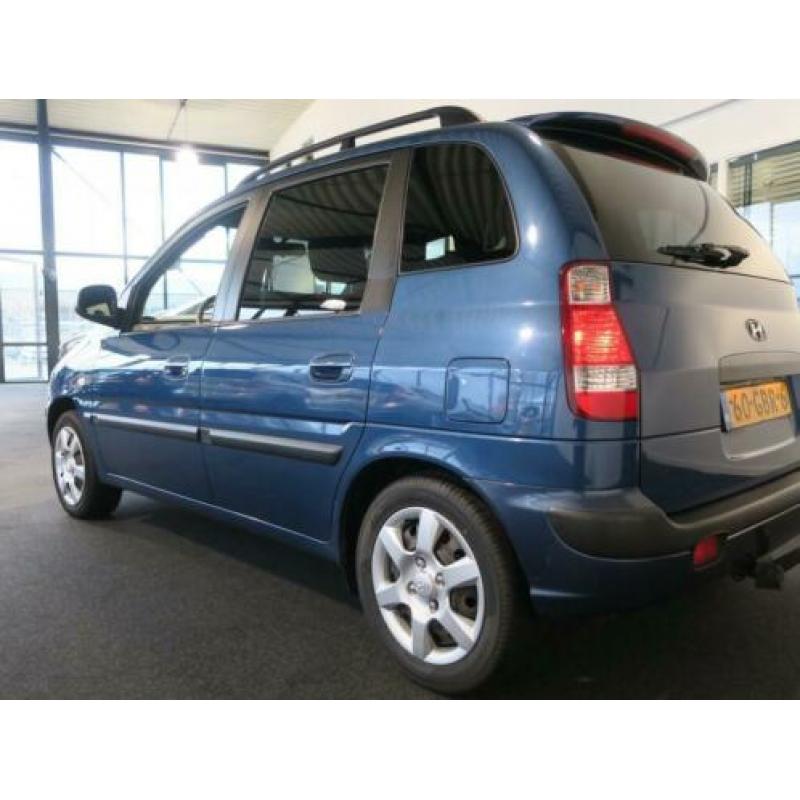 Hyundai Matrix 1.6i Active Cool Distributie vervangen